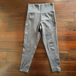 American eagle grey leggings with pockets